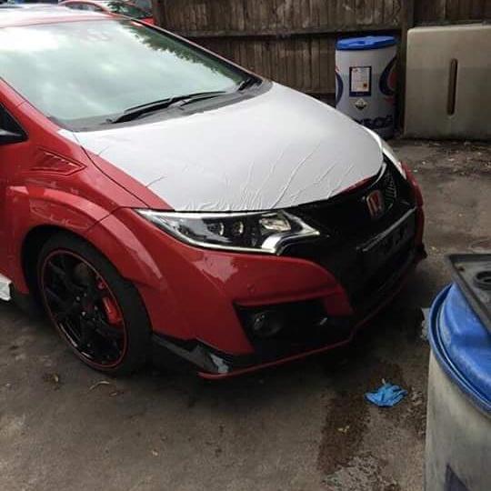 ctro_uk's tweet photo. Lots of pics on social media of dealers receiving their cars today! #ctro #ctro_uk #roadtoredline #typer http://t.co/3wxjGv3AiV