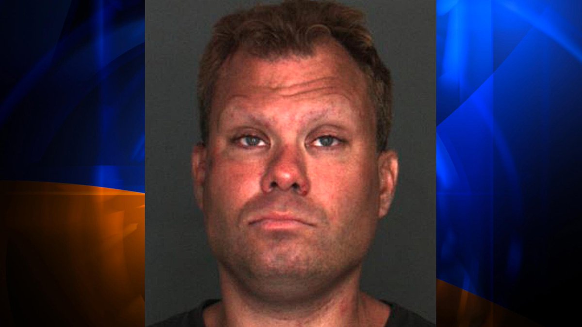 KTLA's tweet photo. Man arrested after mothers thwart separate attacks on daughters in Fontana: Police http://t.co/CyqV0jcp1T http://t.co/1DXmxGPQQV