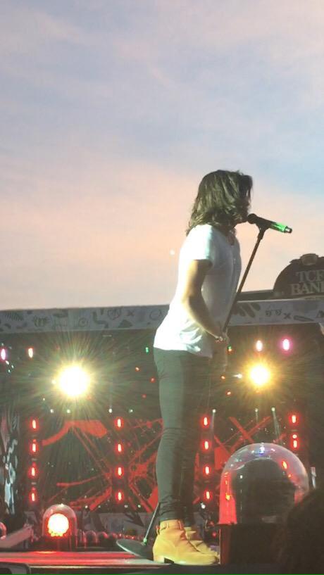 NarryMyDream's tweet image. ME WHEN I SAW THIS PIC

#MTVHottest One Direction