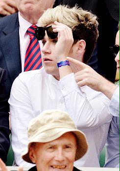 NarryMyDream's tweet image. ME WHEN I SAW THIS PIC

#MTVHottest One Direction