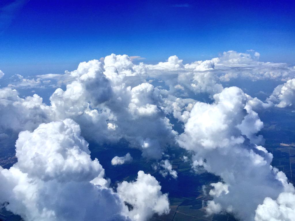TheEideCom's tweet image. Shooting sweet potatoes in Mississippi this morning over to Louisiana in 27 minutes! #Lear45 @mrdanielson85