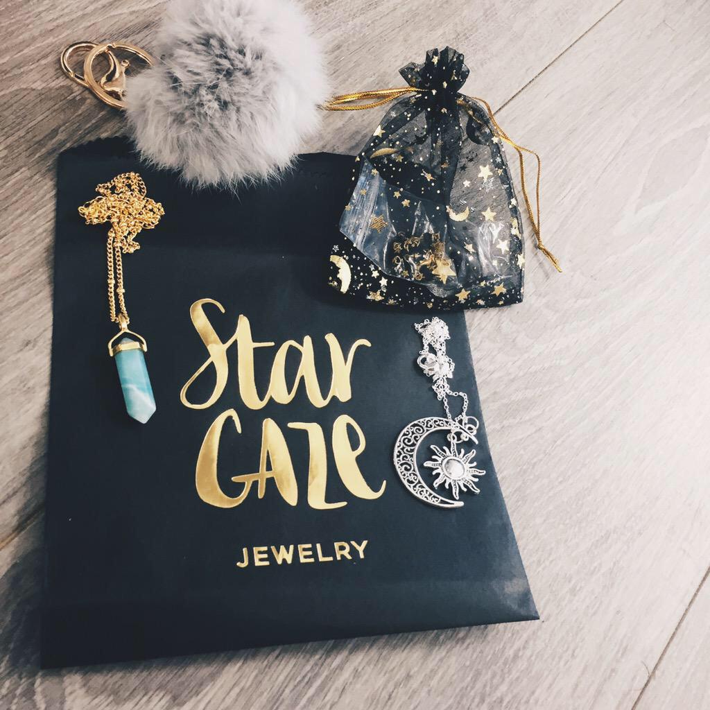 NotGirlyThingss's tweet image. a few of the new things at stargazejewelry.com

use promos code 'sns' for a discount on your whole order 😇🌸