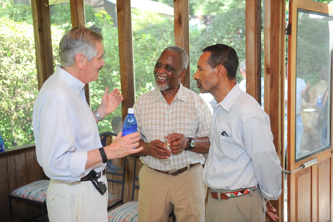BleueWater's tweet photo. Check out photos from the #BLEUE #water with a purpose! #YALI2015 Event: https://t.co/lzCAjZ59o6 Be sure to like us http://t.co/FPNS9n7imI