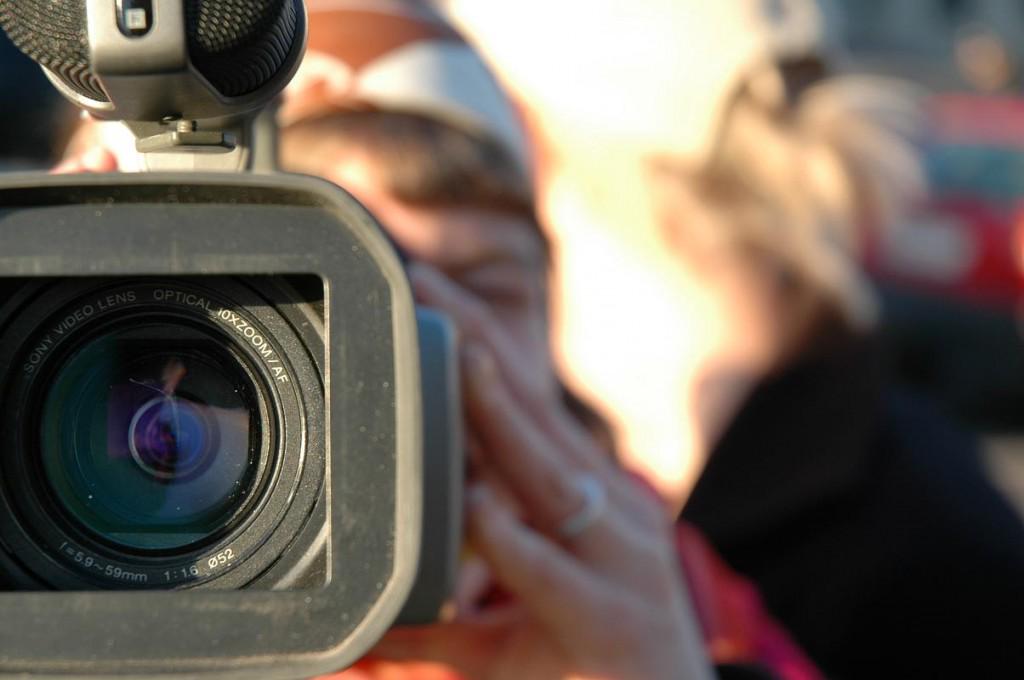 FX_Digital's tweet photo. Eight Tips to Successful Videos for YouTube http://t.co/rgjZjecXQc  #contentmarketing http://t.co/EzVcmcryPT