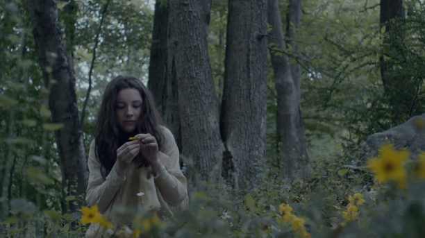 MeganLReese's tweet photo. Help Jane get her happy ending! VOTE for @TwilightShort #Consumed! #TwilightStories http://t.co/VVDeFJ7hoe http://t.co/NZyk3VkL0Q