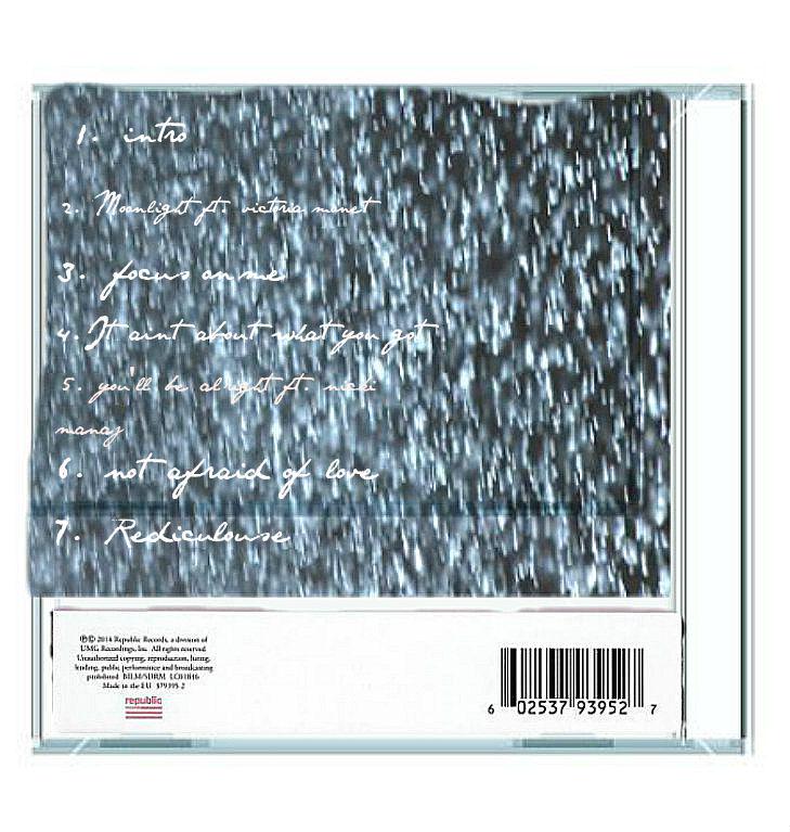 Grandeworldnews's tweet photo. this might be the new cd artworkfor moonlight!
front and back replica's http://t.co/HfqcWfCUWt