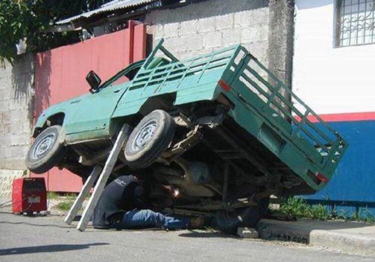 DailyWorkProbs's tweet image. Next on call mechanic..😐