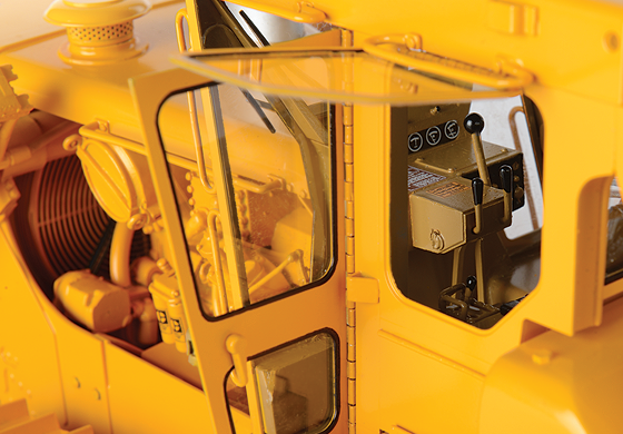 CCModelsINC's tweet photo. [1/3] #Closeup Cat® D9H Track-Type Tractor #Scalemodels #Limitededition #Catmachine #D9H #Tractor #Brassmodel http://t.co/9DslTG3uef