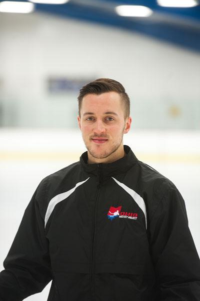 Our #CoachSpotlight is Concord native, Neil Conway! With 11 years of expertise, he now plays professional hockey #OHP