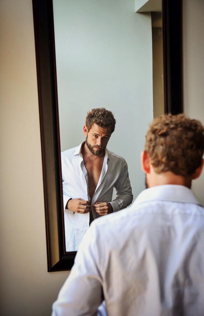 bachelorettefinale - Nick Viall Bachelorette 11 - Fan Forum - Thread #16 - Page 4 CK9RonKUsAAdrNI