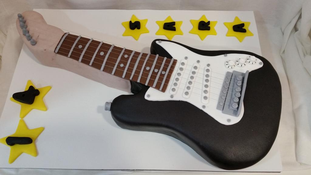 Nuestra guitarra super heavy para Sara