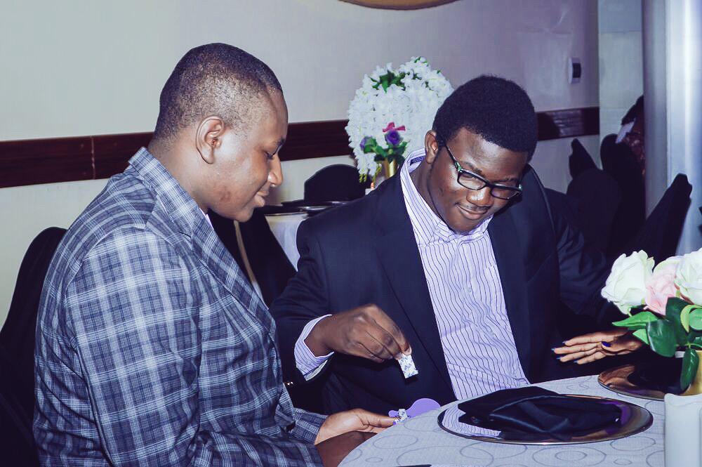 Prom2015Abuja's tweet photo. Lol Orbit business #ExpensiveTwilight #Prom2015Abuja 👌🏽👌🏽 http://t.co/OXH446g64f