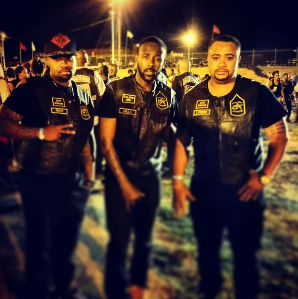imyodilla's tweet photo. Themgenerals at it again yeee #themgenerals #fivestargenerals #Bikeacrew @ThemGenerals http://t.co/omfpkkRrKB