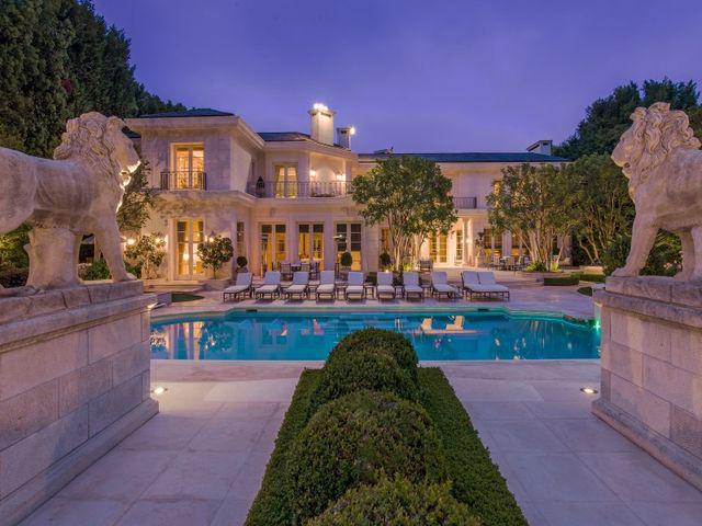 825 N Whittier Dr Beverly Hills, CA 90210  $39,500,000 ow.ly/Q9KOz