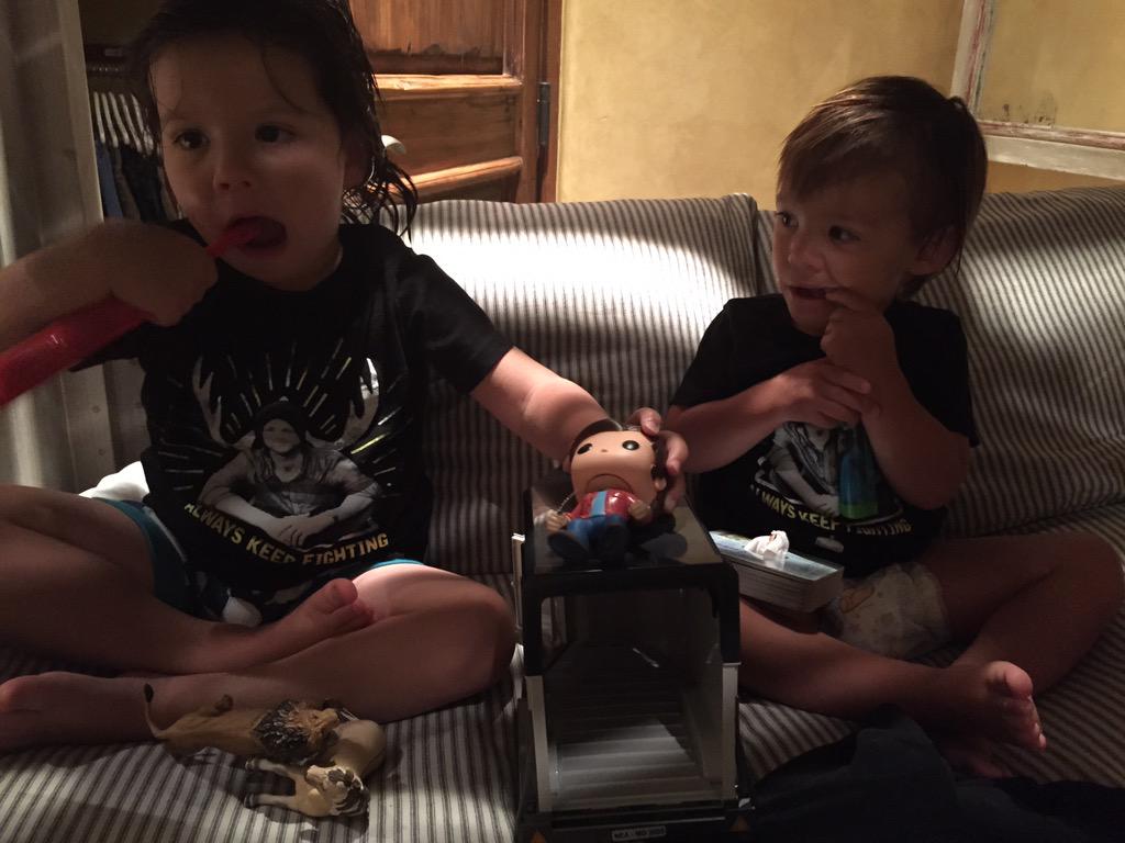 Tom&Shep #AlwaysKeepBrushing while rockin represent.com/Jared shirts :) ONLY 3 DAYS LEFT! #AlwaysKeepFighting