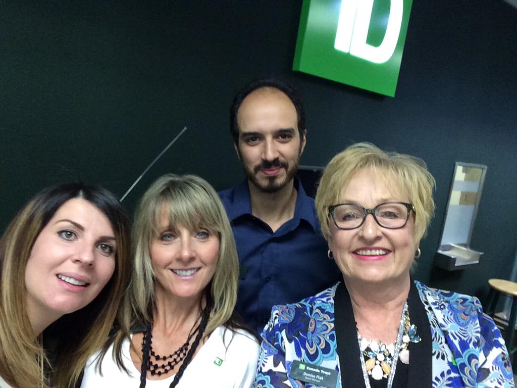 deniseflak's tweet photo. Celebrating our latest DTB #LEIrevolution @BobYarish_TD @lena671308 @PaigeDykslag http://t.co/OJydWmQozY