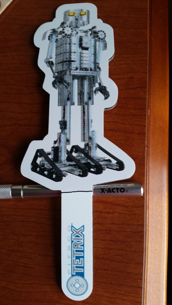 FaithTann's tweet image. Poor Mr Robot Man. #RoamingMrRobot /TetrixbyPitsco