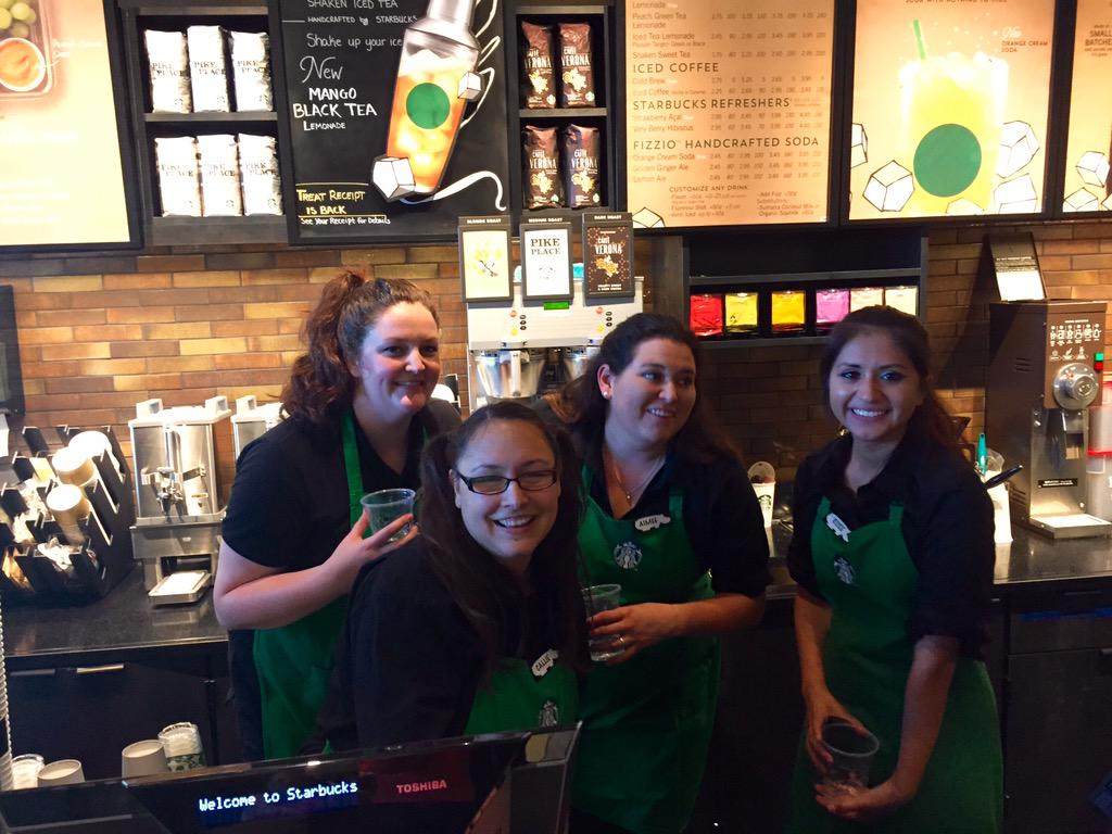 nmoldenh's tweet photo. Still smiling after 3 hours - love our partners! #huttostarbucks #tobeapartner @JeffJefmarsh @jrobertthornton http://t.co/ozJr6ZQGh0