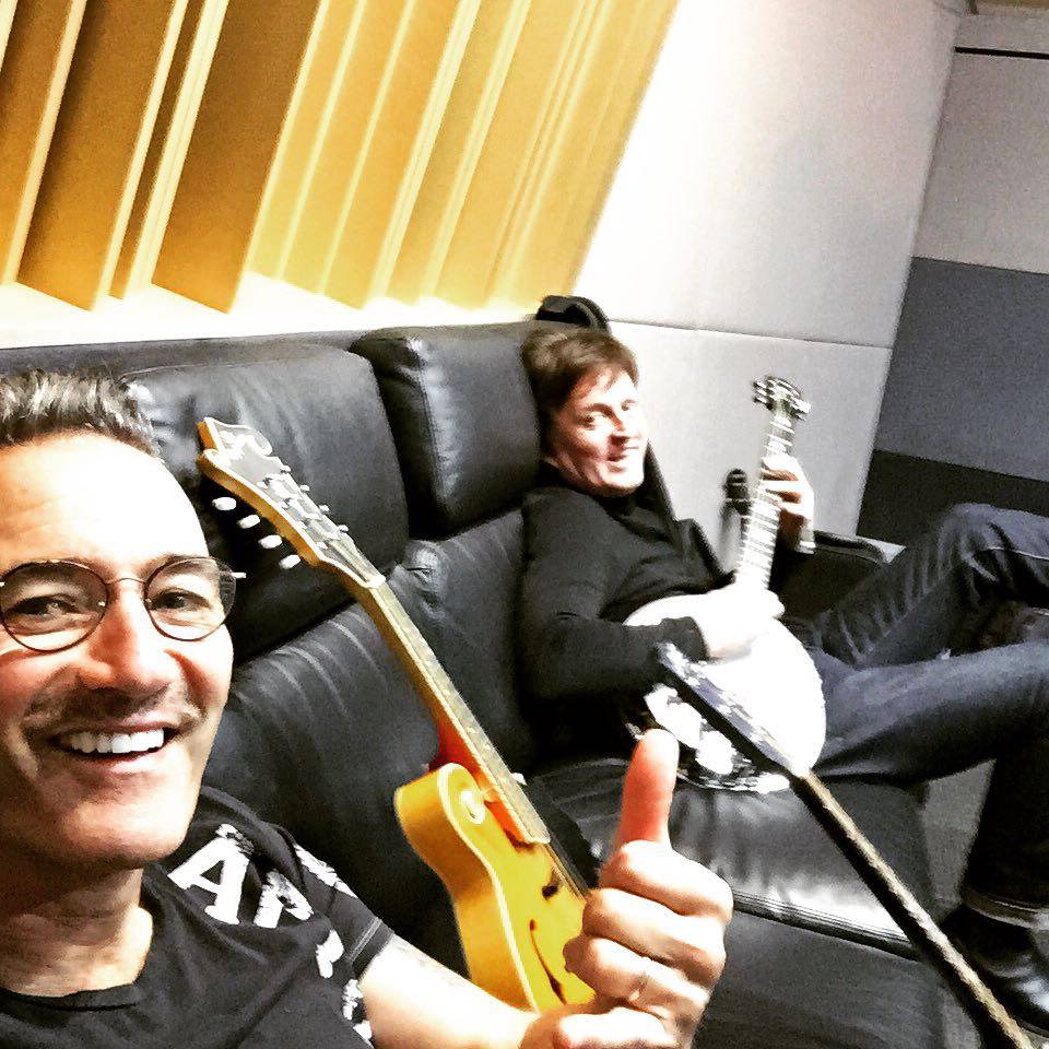 TheWiggles's tweet photo. The King of Guitars rocking the Banjo in the studio! #GoMuzza http://t.co/W9LvmvkUyn