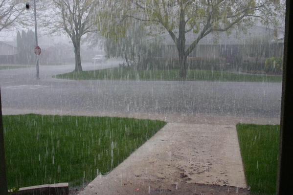 9GAG's tweet photo. #TweetYourSummerInAPicture http://t.co/pBonqbRhrU