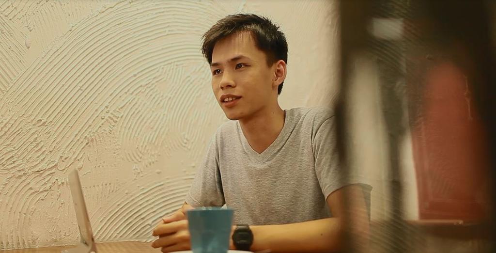 Lenovo_MY's tweet photo. Every film producer needs a device that adapts to their every move, right @bryanlyt? #YOUInspired http://t.co/ZyjfsP4xAS