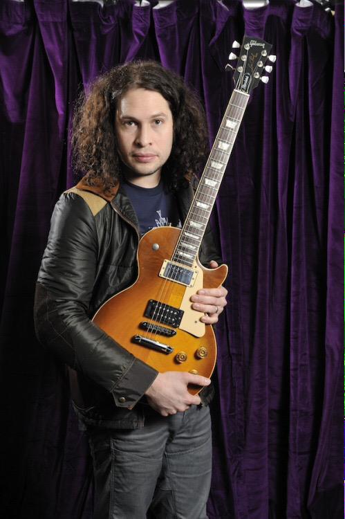 Nice Ray Toro photo set :-) happy birthday angel 