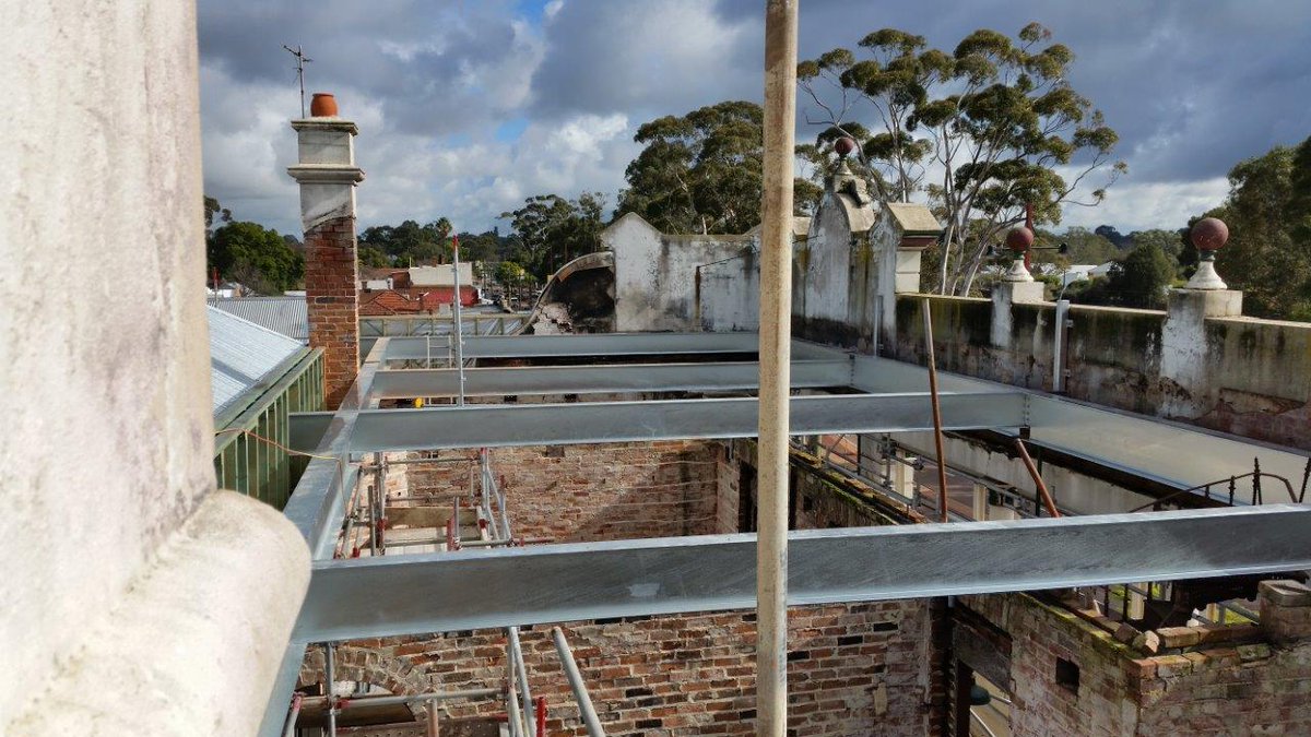 The fixed roof is now complete and our builders are working on the retractable roof section #Guildfordhotel #Perth