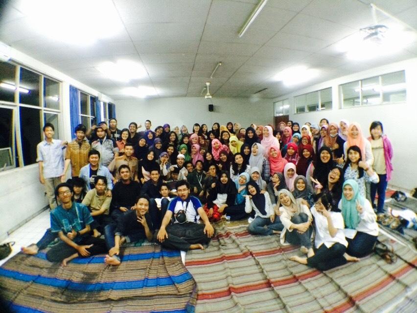 THPUB2014's tweet photo. Halo 2015 !!! Salam dari kami untuk kalian semua ! http://t.co/OoF6JLMkeZ