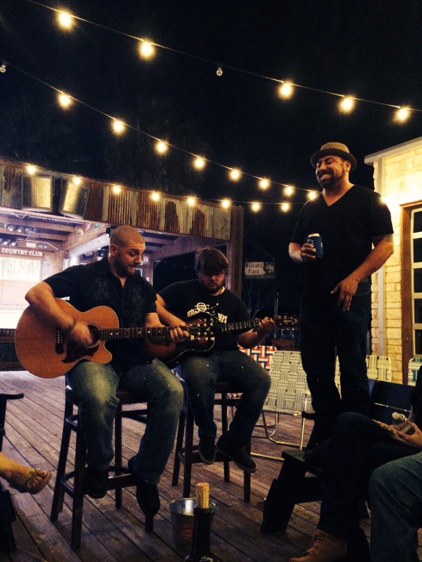 nitacrow's tweet photo. @TheRedneckCC after party! #davidgrace http://t.co/n29VJT5Ncy