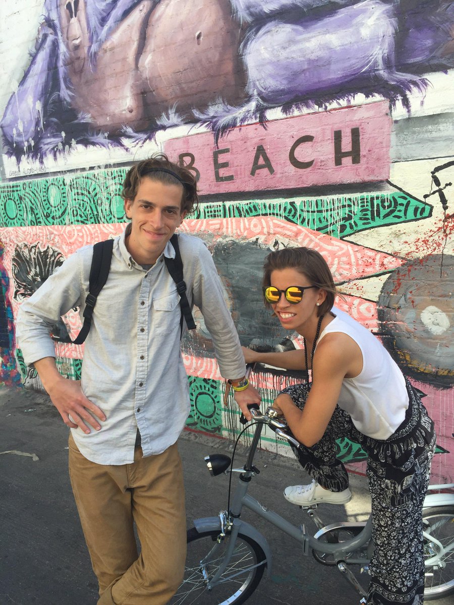 TheMalia's tweet photo. Yeah! @dudebike
@sheenoprobst #venicebeach
http://t.co/nrtwA7oJA4 http://t.co/U24bj3mtlw