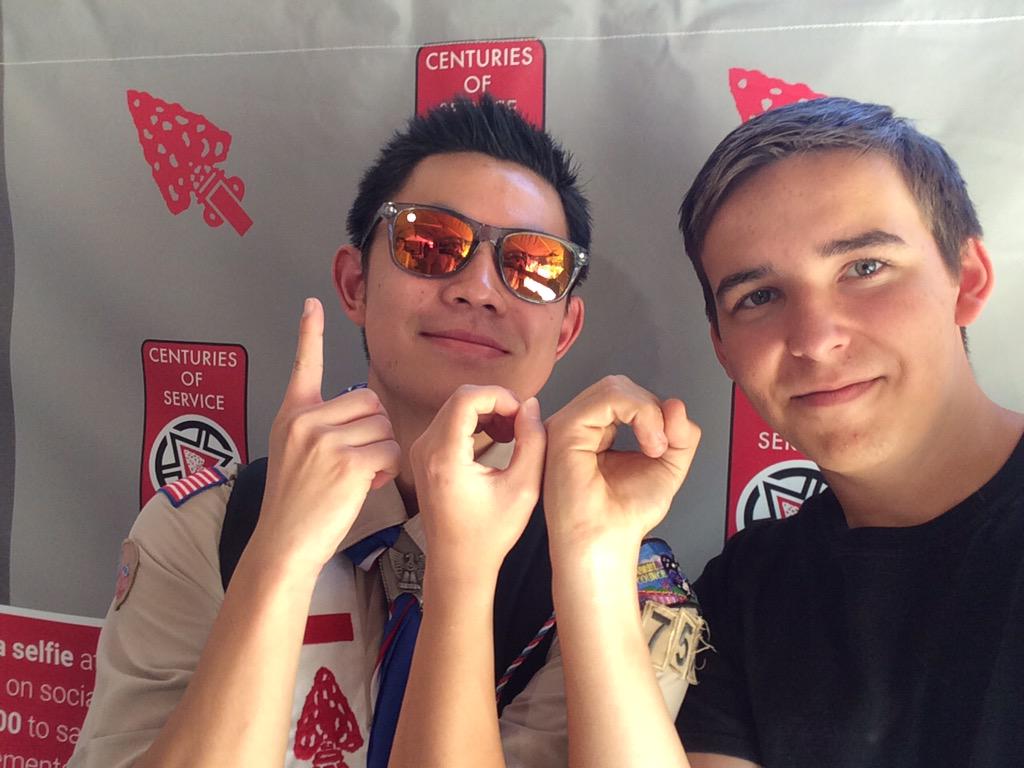 TaTanka_488's tweet photo. Thanks for coming out to visit @ArrowTour ! See you soon at NOAC #OA100 @oabsa @oawest http://t.co/oFl6rBRl0y