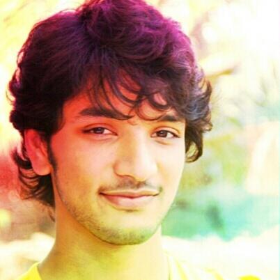 gauthamkrthk's tweet photo. Handsome Boy!
#FirstDay #FirstPic #Handsome #Sweet #Guy #GauthamKarthic ❤❤ http://t.co/gooLMdM131
