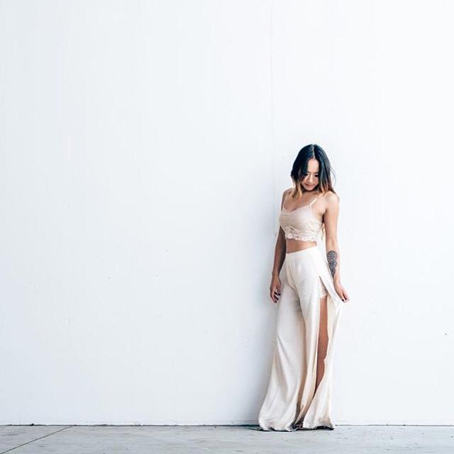 LFL_USA's tweet photo. This week’s #lflusa #Blogger #Style #Crush @ammish 🔥// #LFLBSC #fashion #ootd #style #bloggers http://t.co/UrHDc4uX2m