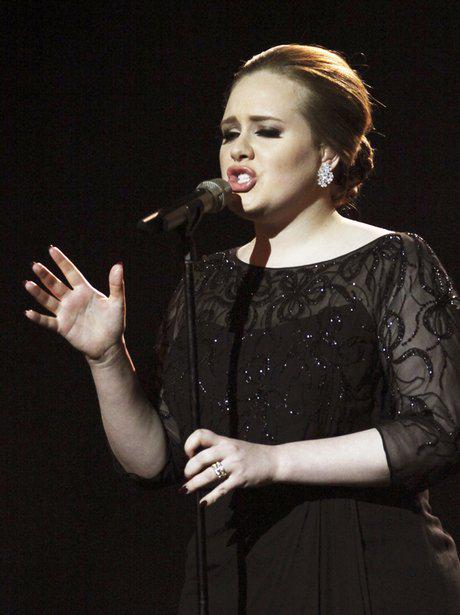 lailalovesdelly's tweet image. Who is the BEST PERFORMER?

RT for Adele
FAV for Adele

#FanArmуFaceOff #Daydreamers
