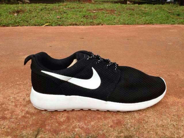 Nike rosche run premium!! Only 240,000 high qualityy