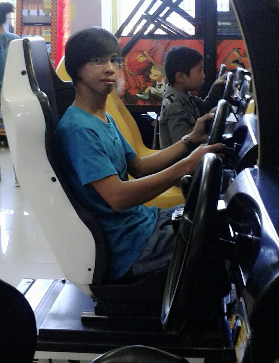 yahyah112's tweet photo. http://t.co/zNRT8LVBT1