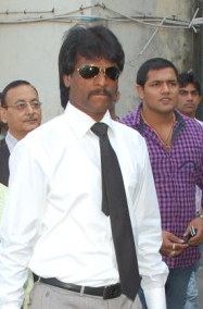 100cities wishes a very happy birthday to Dhanraj Pillay 