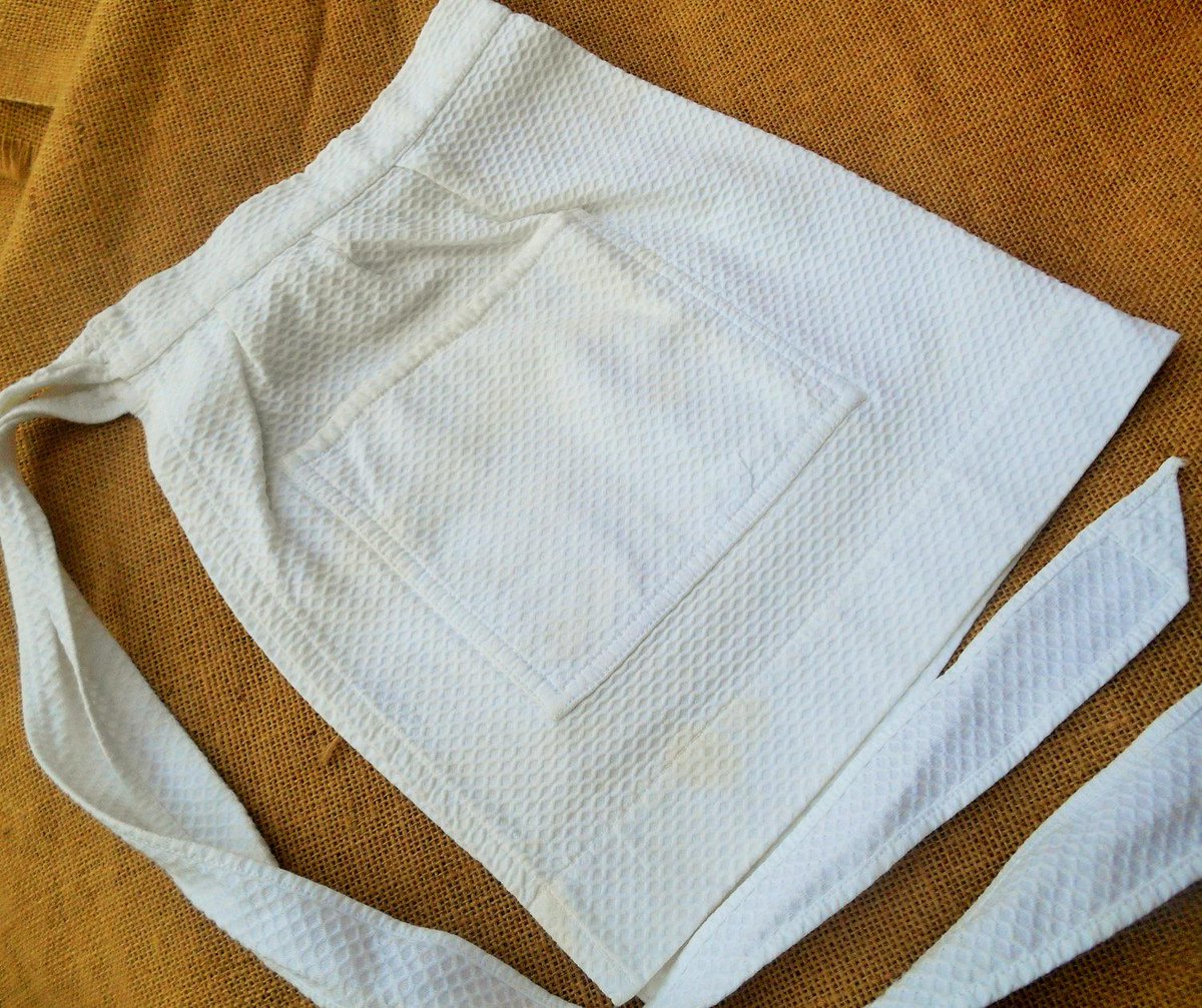 White Apron 70's French White Waffle Cotton Apron 2 Front Po… etsy.me/1Jhnl6e #FRENCHLINENS #CottonApron