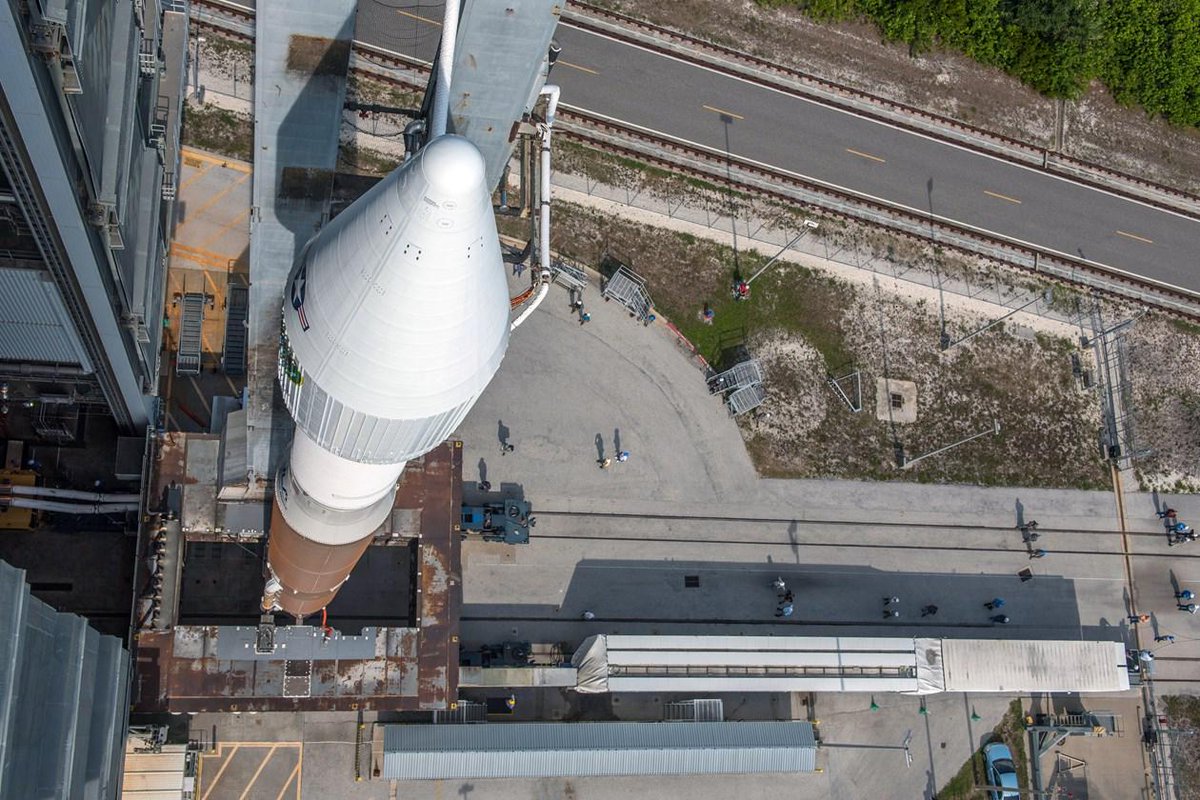 SpaceDigest's tweet photo. Overview of @ULAlaunch #AtlasV mission w/ @Boeing-built #GPSIIF10 for @USAirForce in Eng & Rus http://t.co/QS7mlA0gbM http://t.co/WquOmOWJ4U