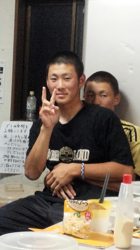 3150Biva's tweet photo. あしたからこいつAV解禁！！わら http://t.co/yAM7PD3I7P