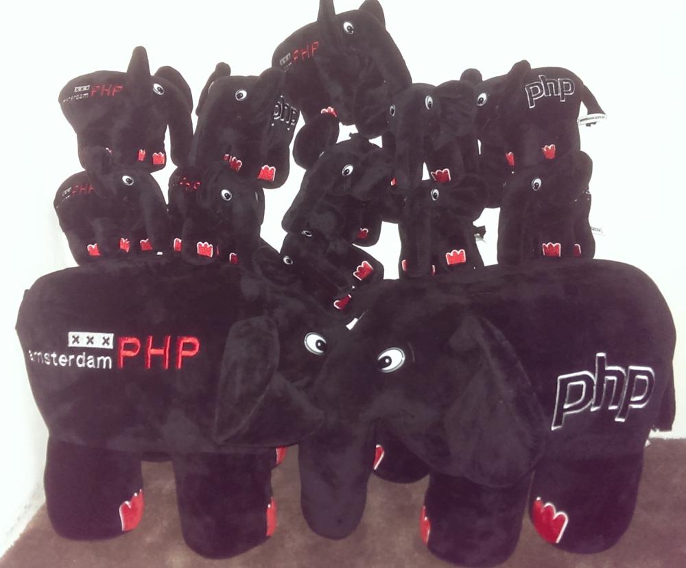 dotkernel's tweet photo. #elePHPant meeting in Romania @AmsterdamPHP #murPHPy #php http://t.co/RF11dxm87p