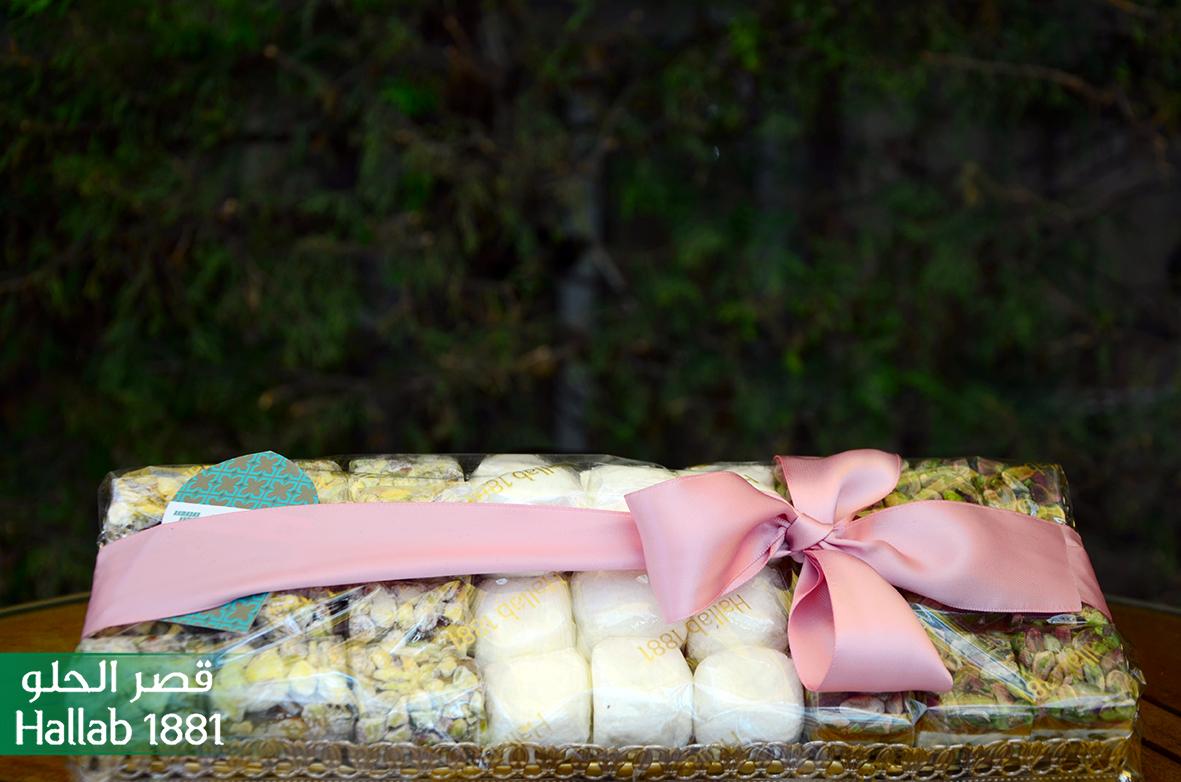 ARHallab1881's tweet photo. An arrangement of exquisite #Malban would be a great gift for #Eid! http://t.co/7HIFBuKZ3E