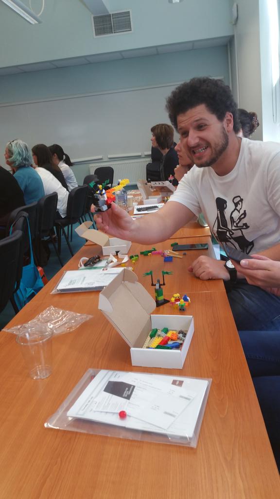 incognitosum's tweet photo. And more models of what happened at #D4H2015 from @Swinburne @CDIengage http://t.co/rU53rf4P6n