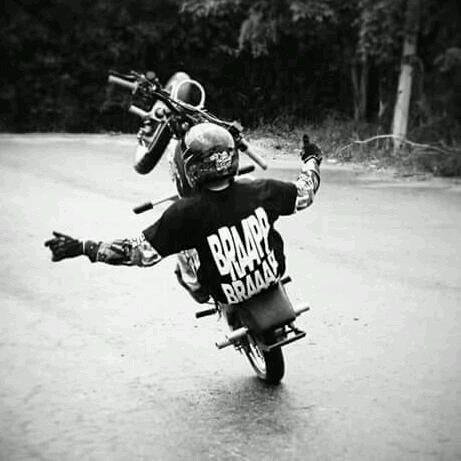 sthefaniAZC1's tweet photo. 👽🏁... http://t.co/U9CaNbAhhu