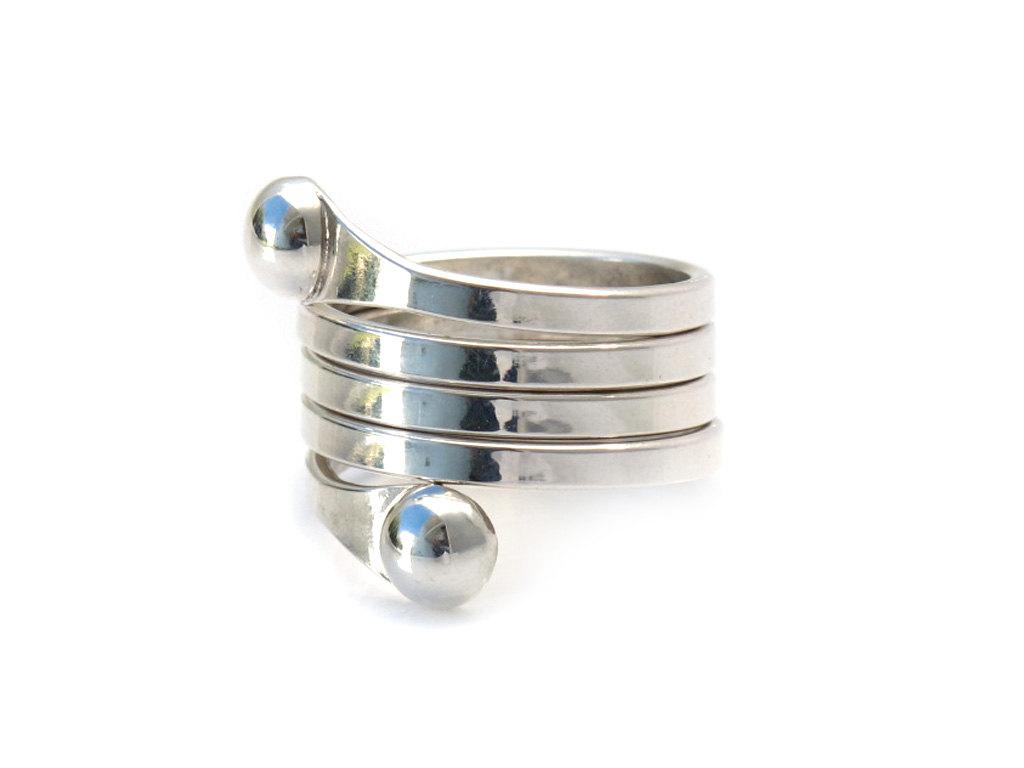 Silverringsshop's tweet photo. Sterling silver rings | The belt ring | Taxco ring handmade silver jewelry … https://t.co/MtPdi4Cthg #RTOE1 #123team http://t.co/u1sqBmmJM7