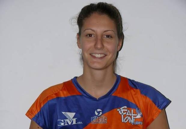 VolleyItalia's tweet photo. Benedetta Bertiglia e Giulia Torchia per la B1 Femminile di Sport in Cuneo @Federvolley http://t.co/XopTkdFT9z http://t.co/LzceXclr6U