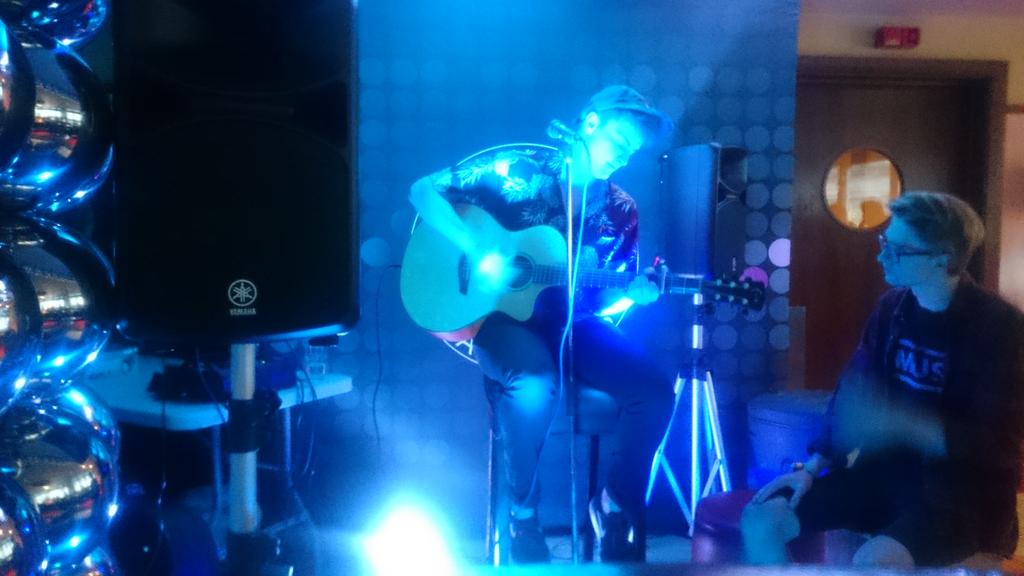 GCPiccadilly's tweet photo. Thank's @Floreani_Mgmt @JamesKing_Music @Nevamis #AlexPopa @lucfloreani @kylawight #GCEvent for a Fantastic night http://t.co/ObYZtxejfJ