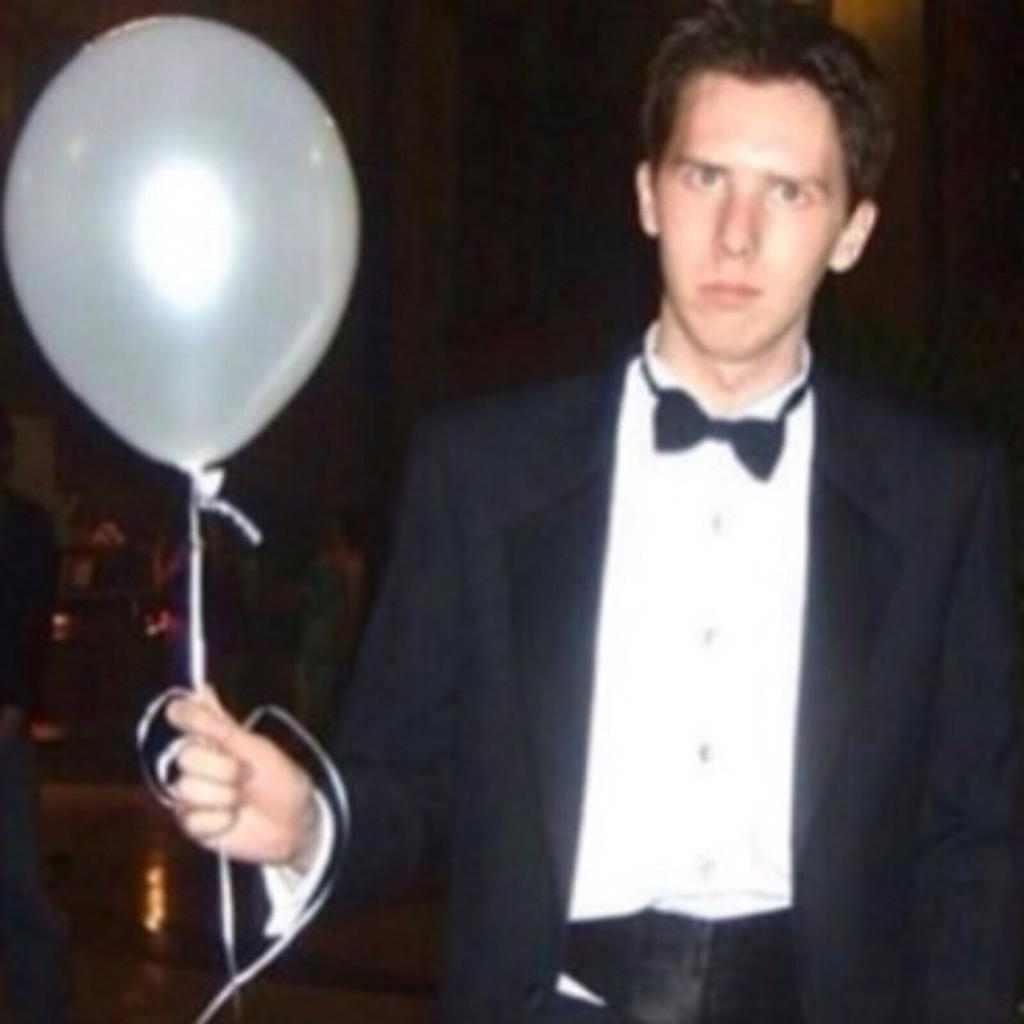 deactivated_x82's tweet image. Not my usual tweet but