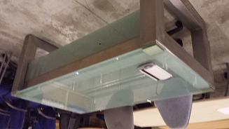 RandAOffice's tweet photo. Great desk for sale collect Manchester #glassdsk #stainlesssteel @ @RichardsChairs @FM_World http://t.co/MQJHJtUpuk