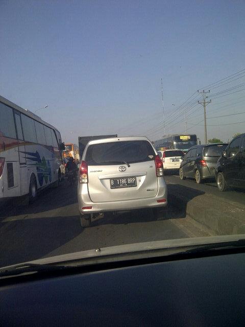 jonopati's tweet photo. Dari jkt magrib http://t.co/HwaphzItHX